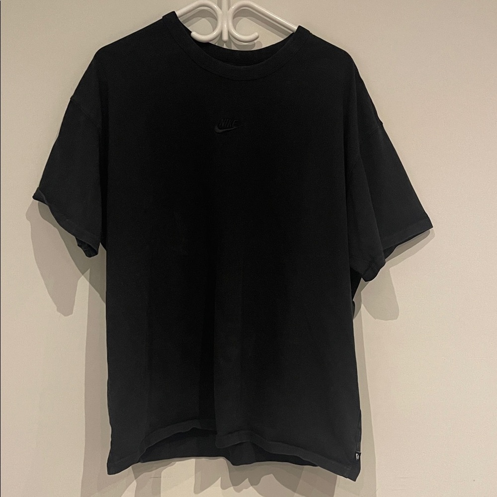 Nike Men's Classic Black Tee